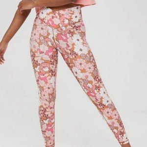 AERIE FLORAL CROSSOVER LEGGINGS